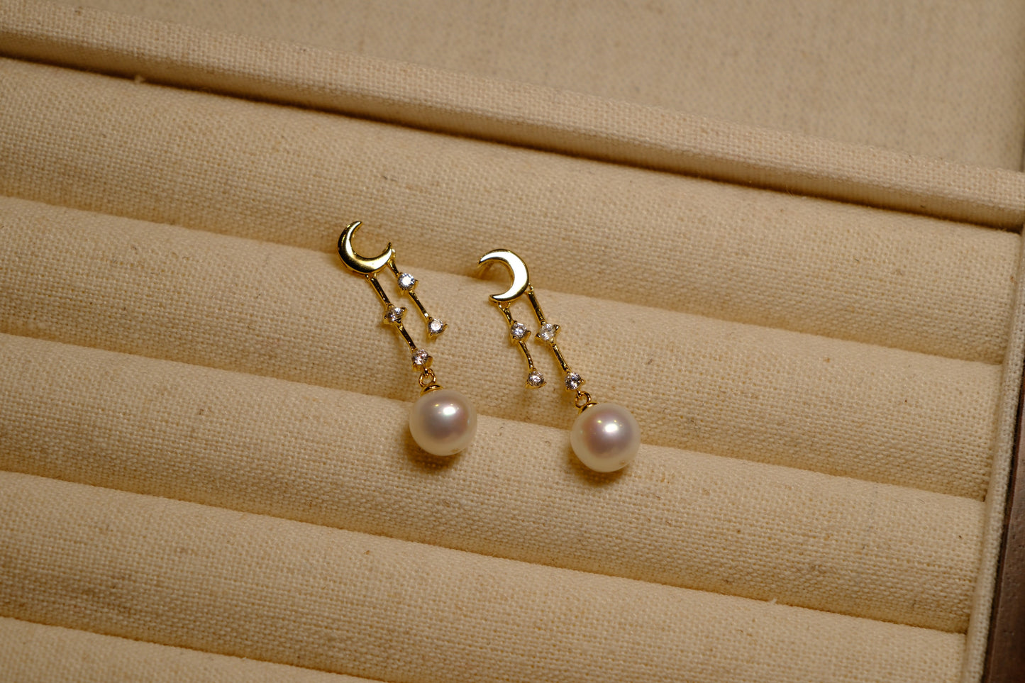 Celestia Pearl Earrings