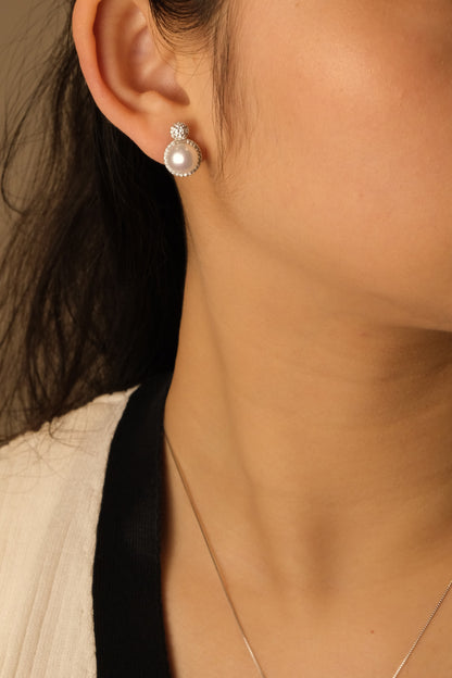 Mila Pearl Earrings